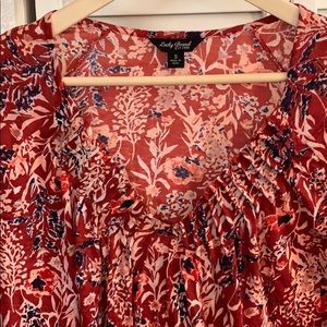Lucky Brand Top!